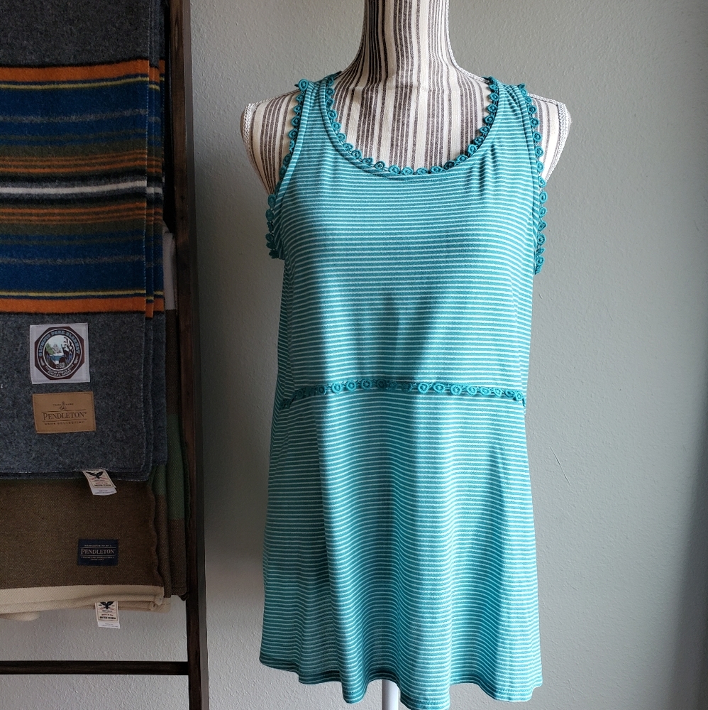 Lc Laura Conrad tank